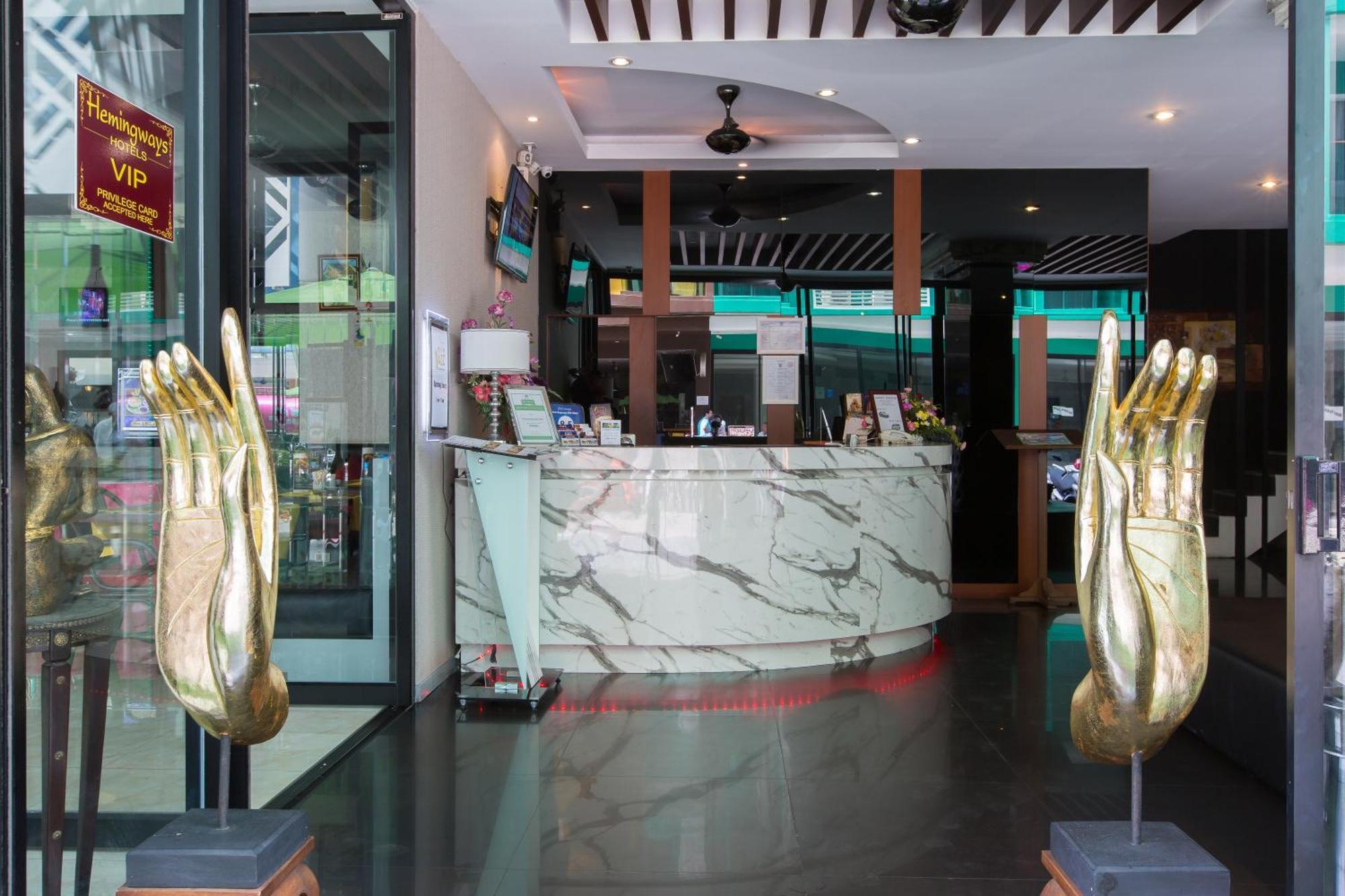 Hemingways Silk Hotel Patong 외부 사진
